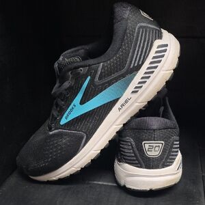 Brooks Ariel Men's Athletic Shoes - Black and Light Blue